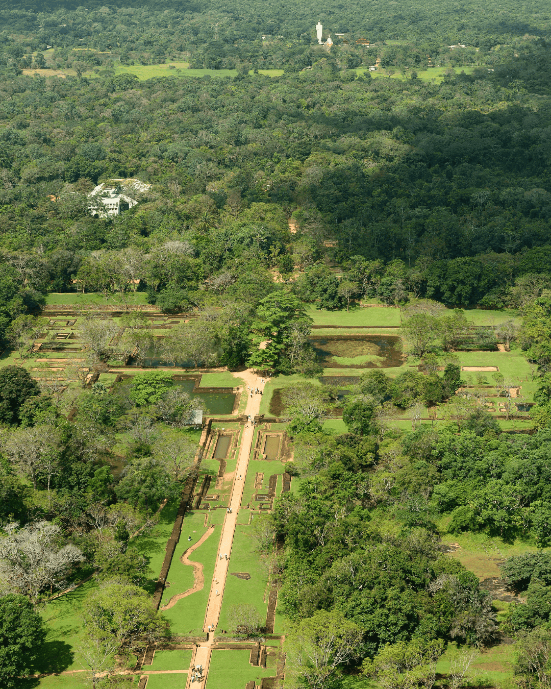 Sigiriya Lion Gate - Ancient Gateway